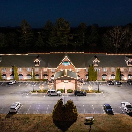 Mountain Inn & Suites Флет-Рок Екстер'єр фото